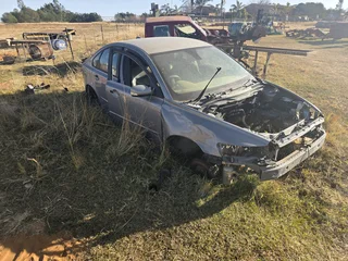 Volvo s40 2.4 spares