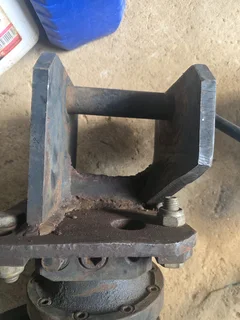 Brick grab with rotator