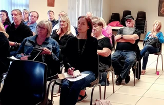 START YOUR OWN PET SITTING BUSINESS - WORK FROM HOME in 2025