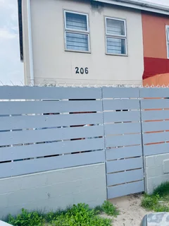 House - Ad posted by Miss De Jongh