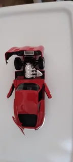 Jaguar  E-Type 1/18 scale model.