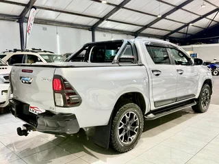 Toyota Hilux Legend 50 Auto 4x4