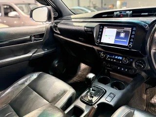 Toyota Hilux Legend 50 Auto 4x4