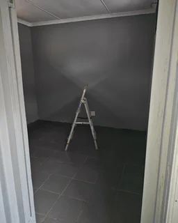 Outbuilding for rent in mobeni heights