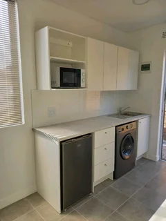 Single person/Young professional/Student accommodation - Sybrand Park 1 January 2026