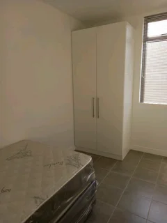 Single person/Young professional/Student accommodation - Sybrand Park 1 January 2026