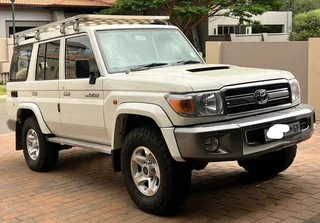 Toyota Landcruiser 76 4.2d