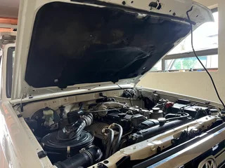 Toyota Landcruiser 76 4.2d