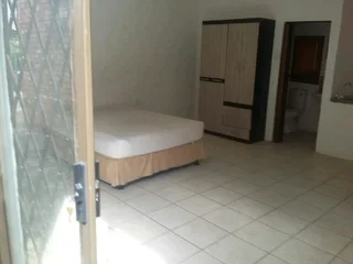 Bachelor flat in Riviera Park Mafikeng