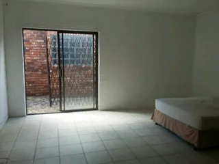 Bachelor flat in Riviera Park Mafikeng