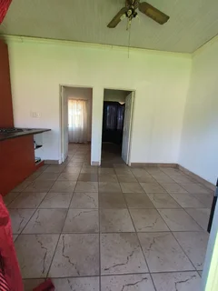 Two bedroom flat to rent Bloemfontein Uitsug/Fauna/Fleurdal