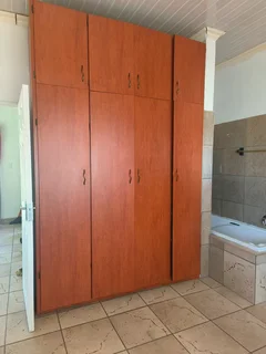 Two bedroom flat to rent Bloemfontein Uitsug/Fauna/Fleurdal