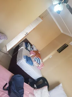 Three Bedroom and Two Bathroom House Available For Rent