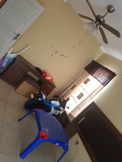 Three Bedroom and Two Bathroom House Available For Rent