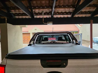 Tonneau King Lockable Tri-Fold Cover