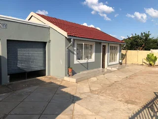 A two- bedroom house available for rental in Mamelodi East Bufferzone