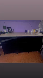 Marble - Ad posted by Jillian Loubser