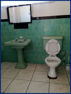 1 Bedroom flat to let on large property in Brenthurst, Brakpan.