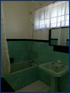 1 Bedroom flat to let on large property in Brenthurst, Brakpan.