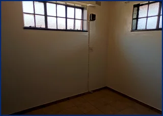 3-Bedroom flat to let on large property in Brenthurst, Brakpan.