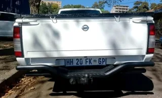 2017 NISSAN NP300 HARDBODY SINGLE CAB 2.0 PETROL MANUAL TRANSMISSION