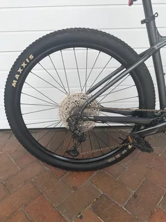 Trek X-Caliber 8 USED 4 TIMES