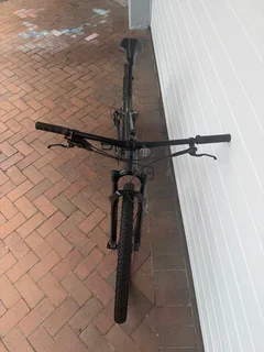 Trek X-Caliber 8 USED 4 TIMES