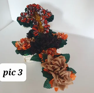 Material funeral flower arrangements