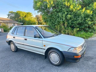 Toyota Conquest 1.6 16v ONE OWNER
