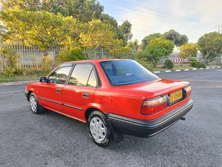 Toyota Corolla 160i GLE 5 Speed
