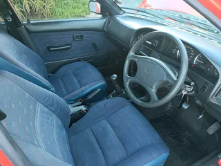 Toyota Corolla 160i GLE 5 Speed