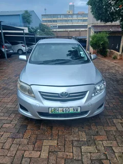 Selling  my  2009 toyota  corolla  professional  1.4L 16 valves