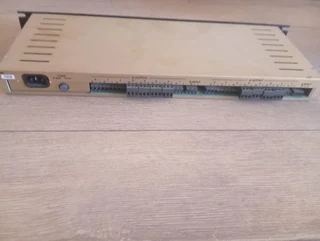 Radix DA-1600 Distribution Amplifier