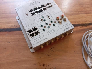 Cambridge Audio Incognito AH10 Multi-Room Audio Hub with 2 X KP 10 Keypads