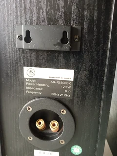 AR – Acoustic Research Surround &amp; Centre Speakers