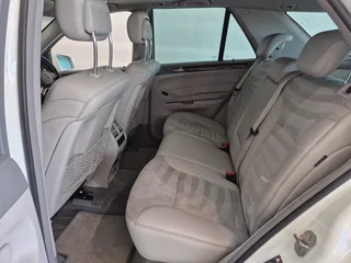 2011 Mercedes-Benz ML350 CDi 4Matic automatic