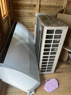 Samsung 36,000 BTU 10kW Inverter AC Commercial Ceiling or Floor Unit