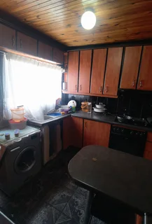 Spacious two bedroom house for sale in phoenix westham