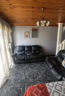 Spacious two bedroom house for sale in phoenix westham