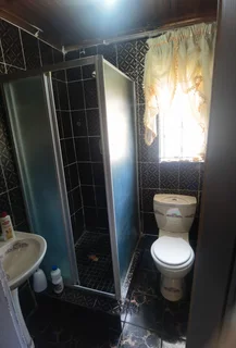 Spacious two bedroom house for sale in phoenix westham