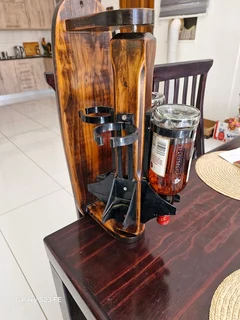 Bargain ! For Your Bar or Mancave ! Nice Rotating 4 bottle dispenser !!