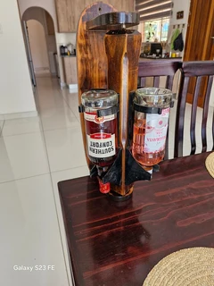 Bargain ! For Your Bar or Mancave ! Nice Rotating 4 bottle dispenser !!