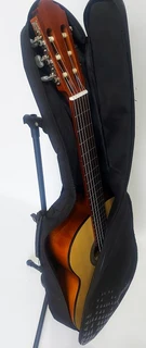 Beautiful Guitar ! Quality CORT AC-100 OP Classical guitar in like new condition !