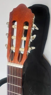 Beautiful Guitar ! Quality CORT AC-100 OP Classical guitar in like new condition !