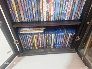 SOMETHING SPECIAL ! Hisense 65&#34; 680 UAD 3D TV with 130 Blueray 3D Original discs !