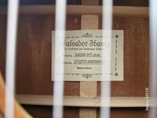 Bargain ! Salvadore Ibanez Classical guitar in very good condition !!