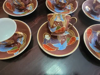 REDUCED ! MUST HAVE for the Collector ! Vintage Japanese Satsuma Kutani Tea set !