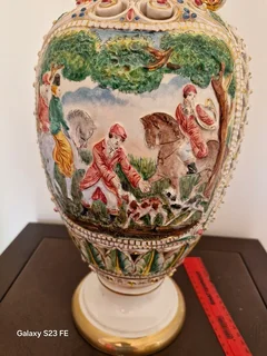 Superb Collectors Find ! Vintage, Circa 1940s Classic Cappodimonte Large lamp base !