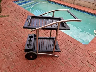 Reduced ! Bargain ! Quality Vintage Pool Butler Trolley On Wheels !!
