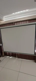 REDUCED ! Bargain ! Brand New ! Ironclad 100 &#34; Electric Projector screen with remote !